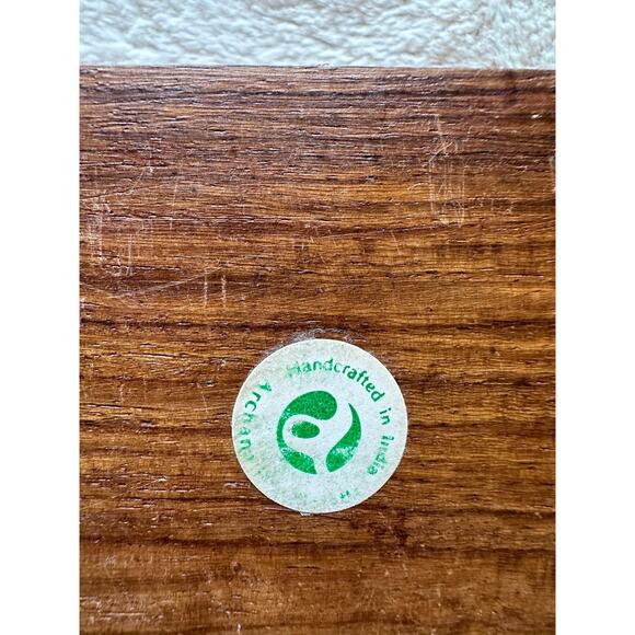 Carved Wooden Box - Vintage 5 1/2x 2 1/4x 3 1/4 - Picture 5 of 7